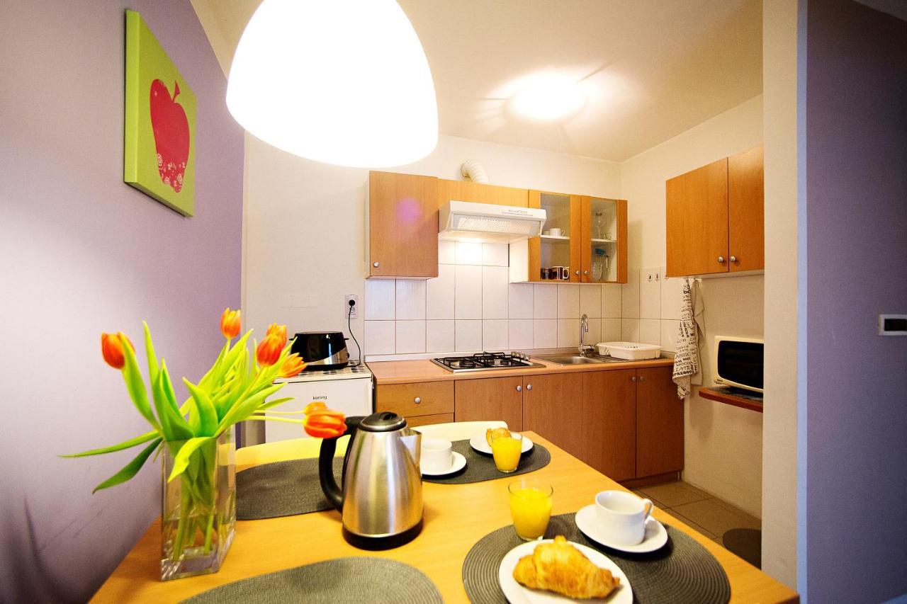 Sweet Apartments With Free Private Parking Laibach Exterior foto