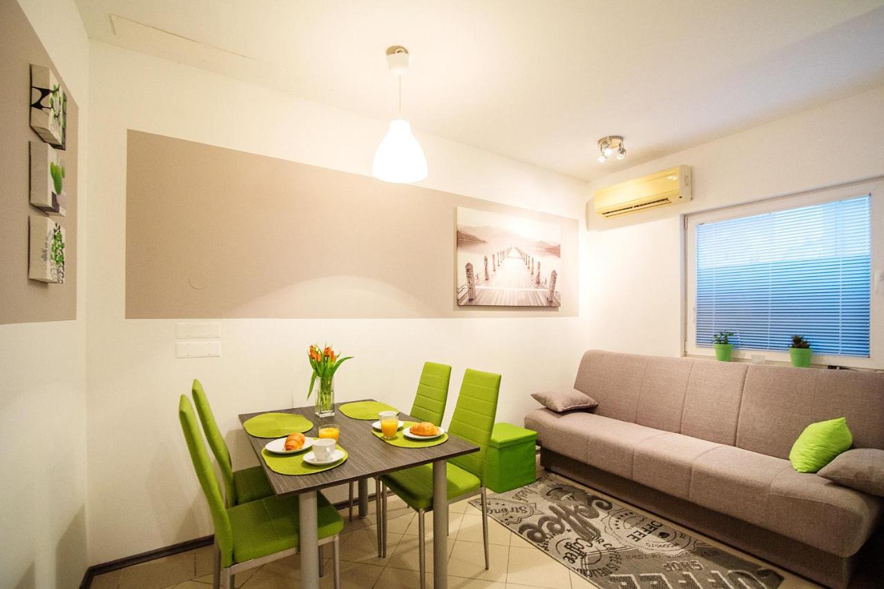 Sweet Apartments With Free Private Parking Laibach Exterior foto