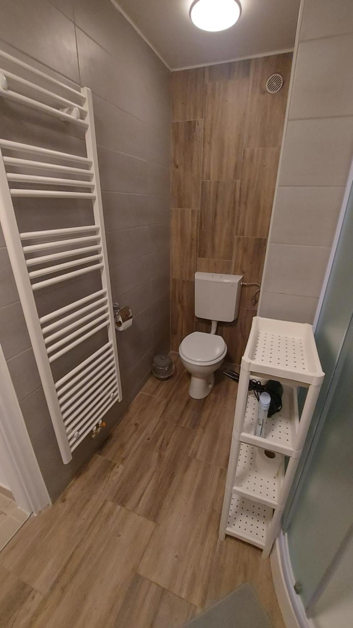 Sweet Apartments With Free Private Parking Laibach Zimmer foto